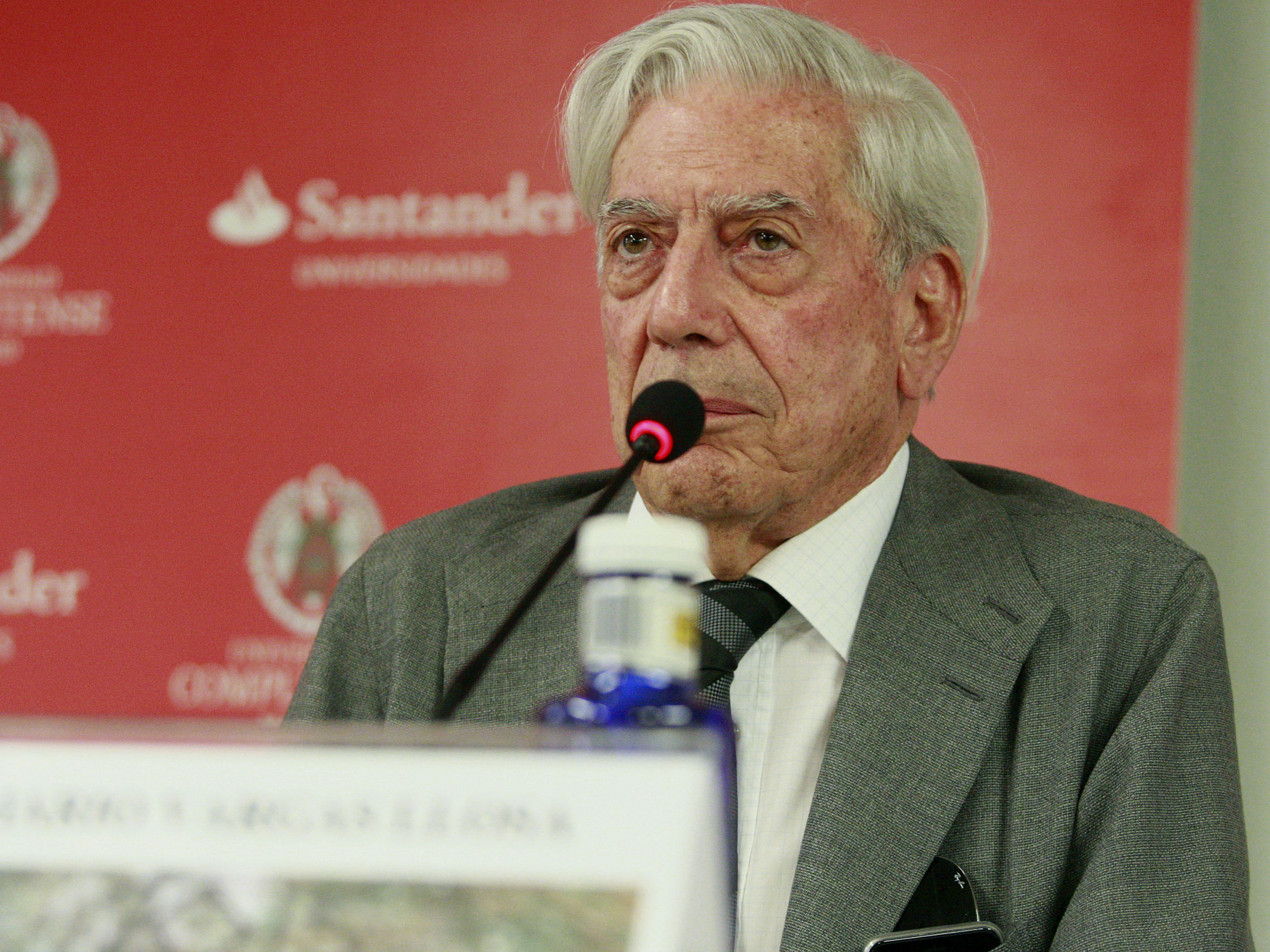 Mario Vargas LLosa