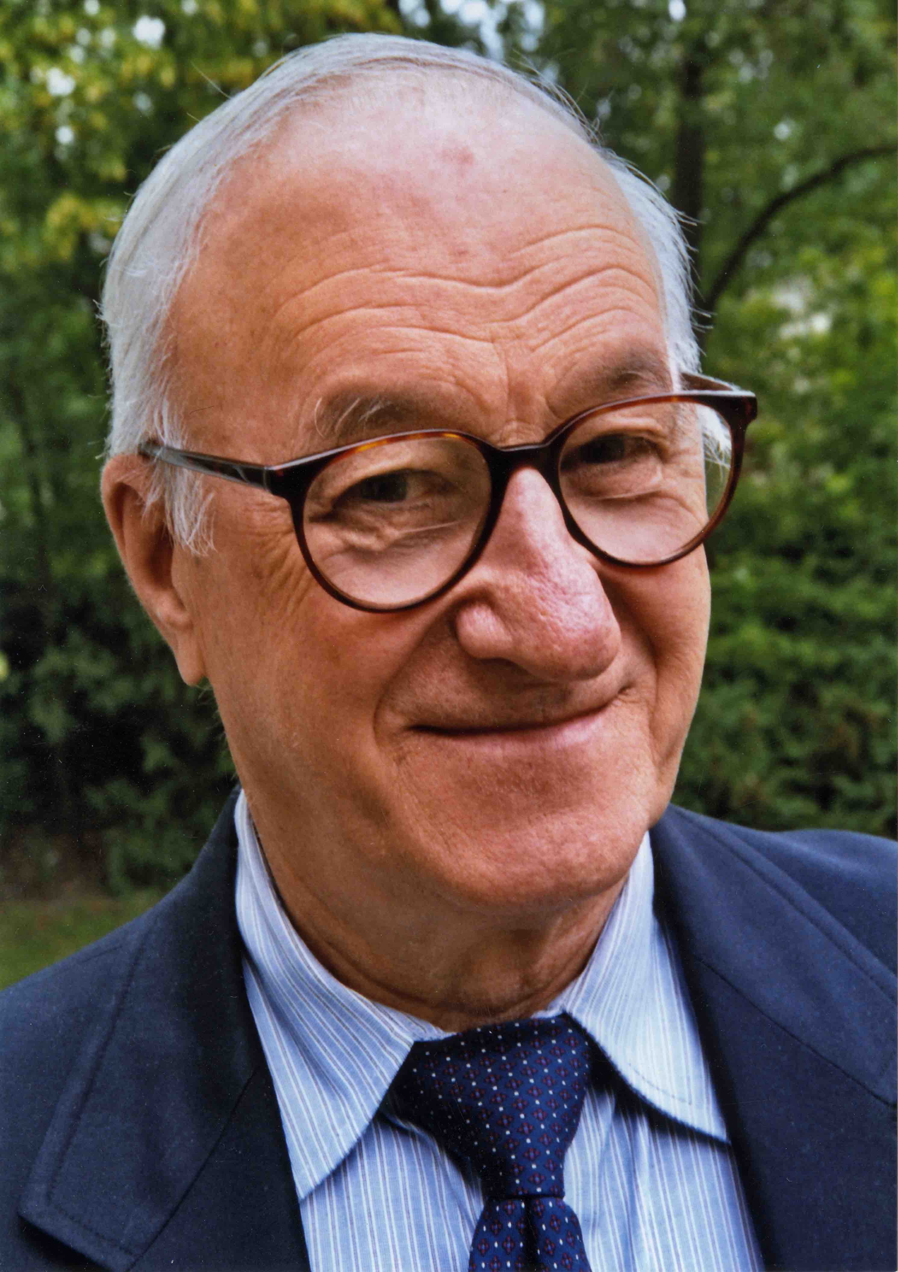 Albert Bandura, precursor de la teoría del aprendizaje social